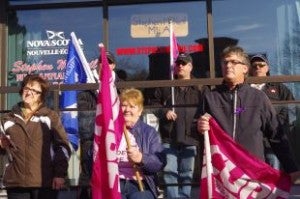 CUPE protest in front of Stephen McNeil's Middleton office today (November 15, 2013) Photo by Lawrence Powell